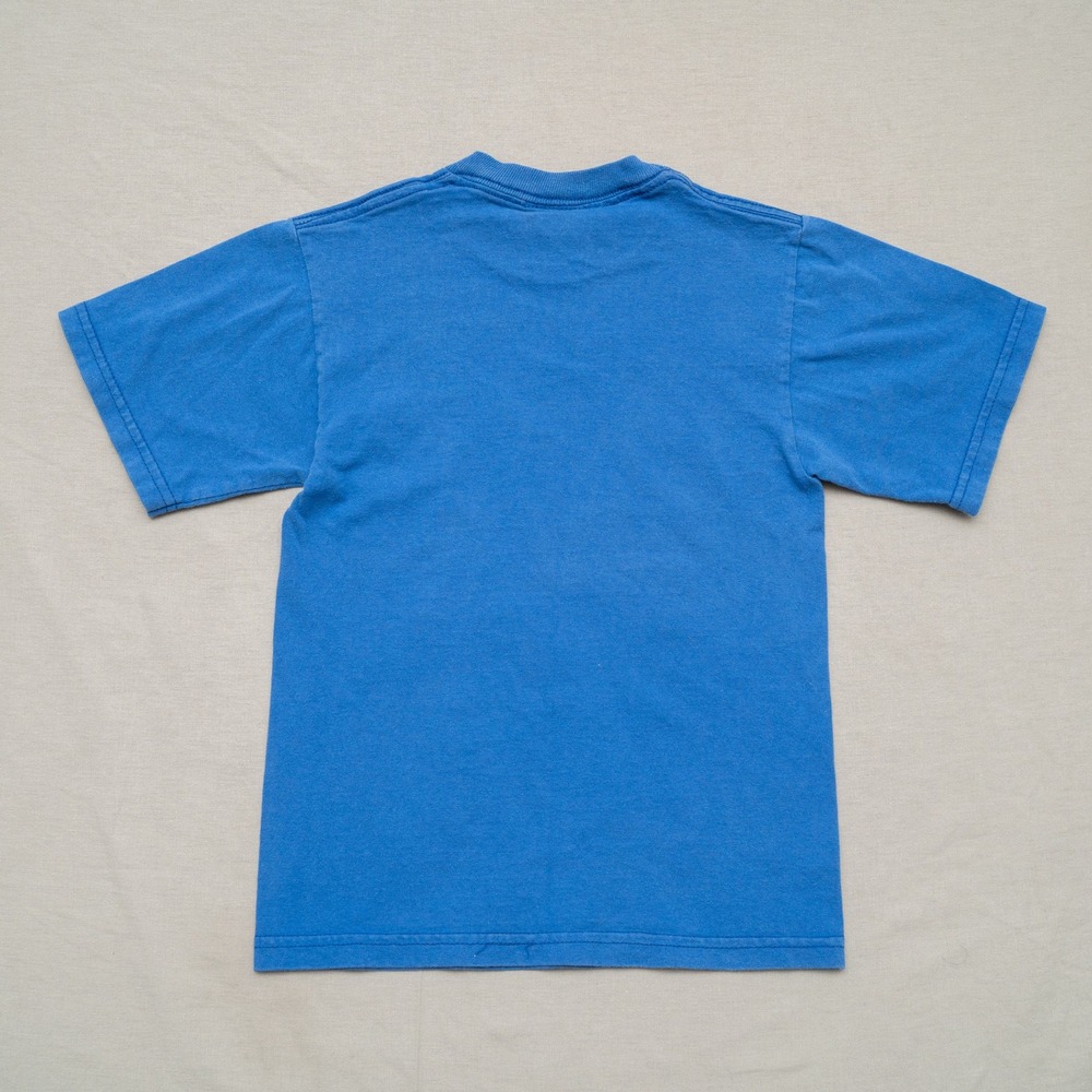 Vintage Las Vegas Treasure Island at The Mirage Youth T Shirt Skull Cross Bones - Picture 3 of 7